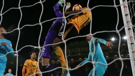 Benitez calls for more protection for goalkeepers following late Boly goal